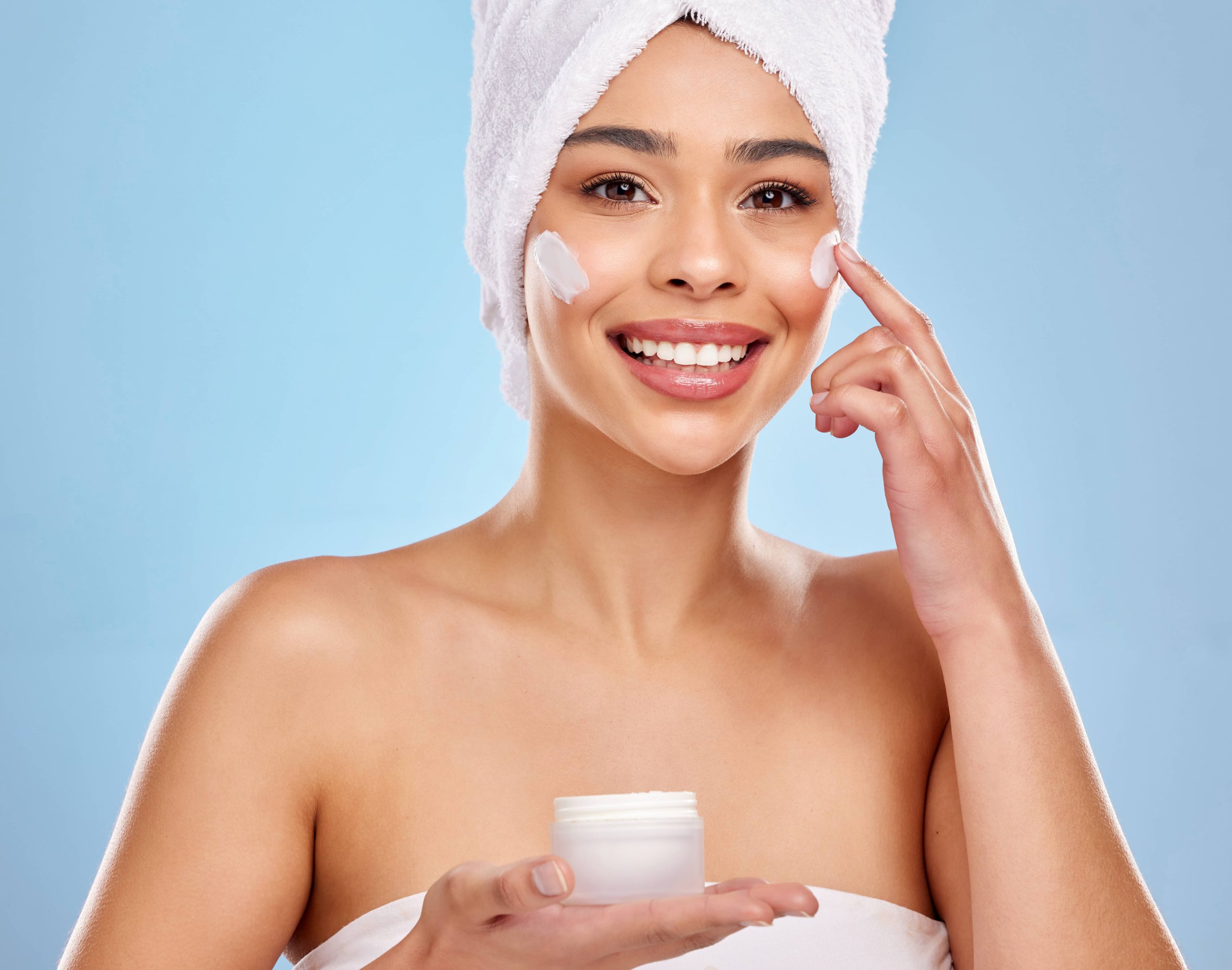 Understanding How Mandelic Acid Works for Acne Scars